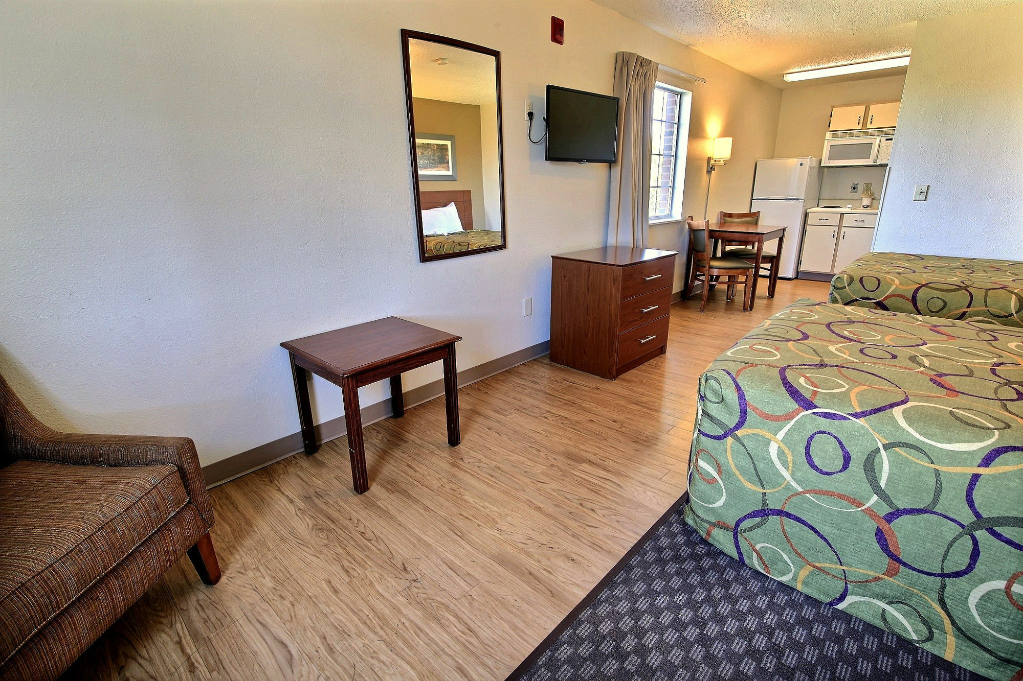 Sun Suites Of צ'סאפיק מראה חיצוני תמונה