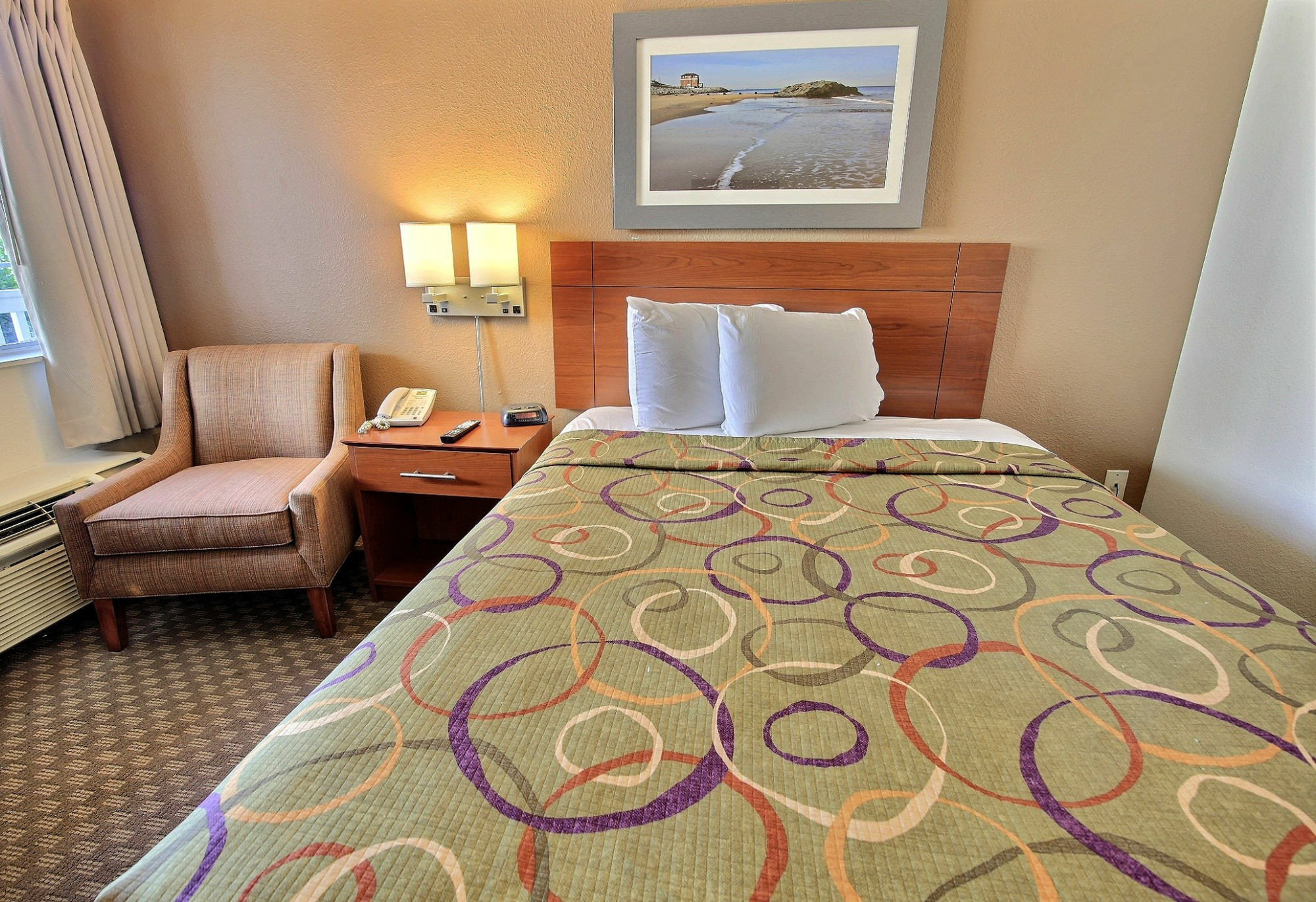Sun Suites Of צ'סאפיק מראה חיצוני תמונה